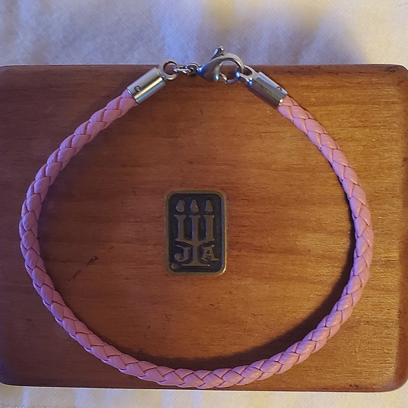 James Avery Retired Pink/Mauve Braided Leather Bracelet 7 " - Picture 2 of 6